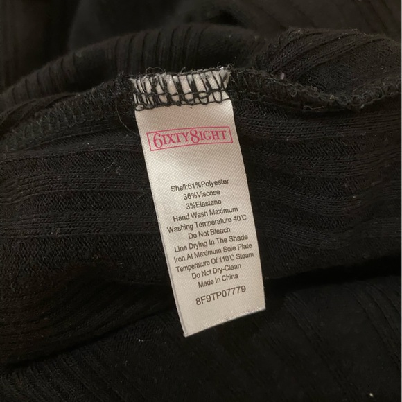 Black lettuce edge ribbed top - Picture 3 of 3